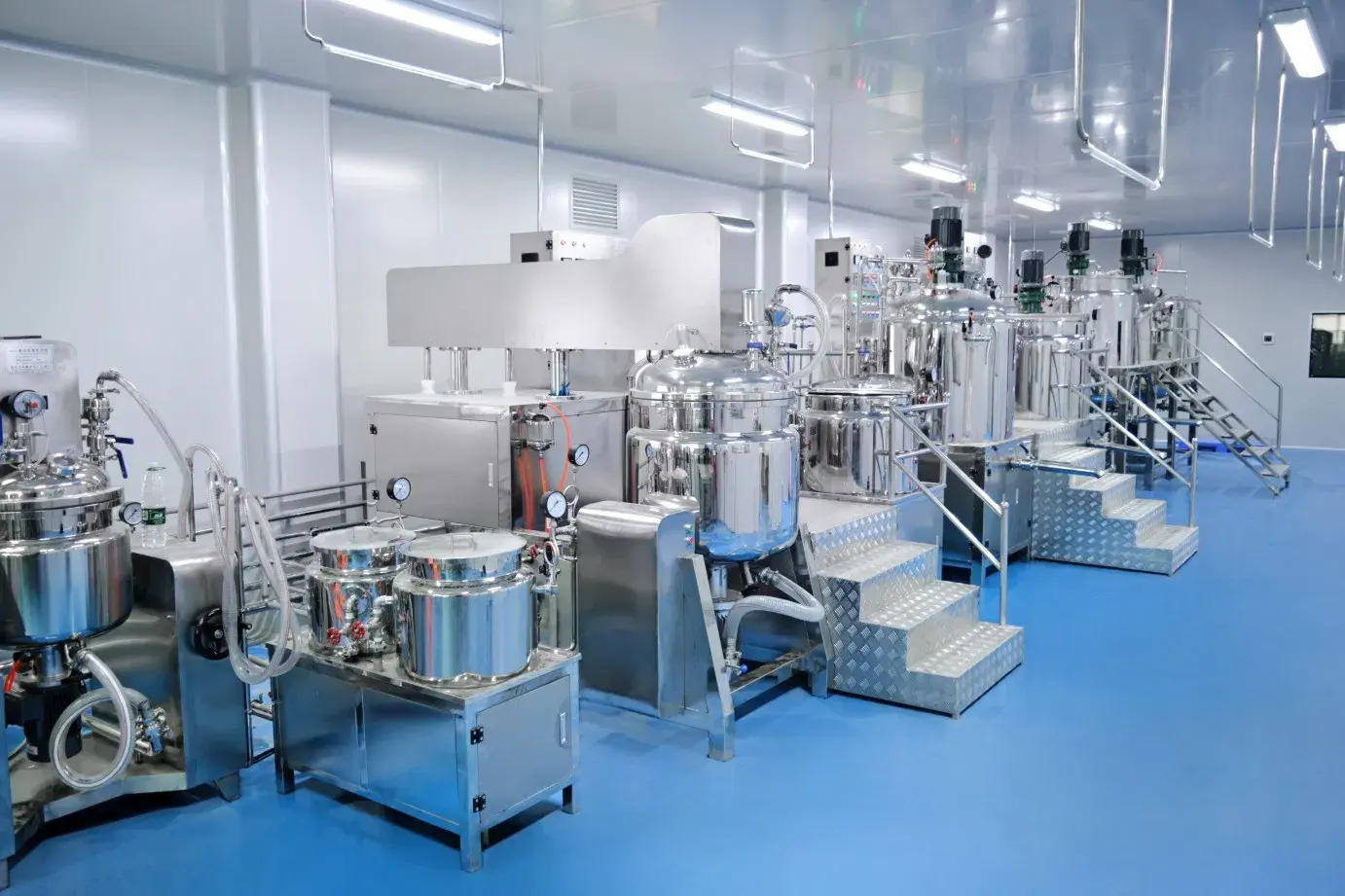 Agitator Liquid Soap Mixer Homogenizer Machine